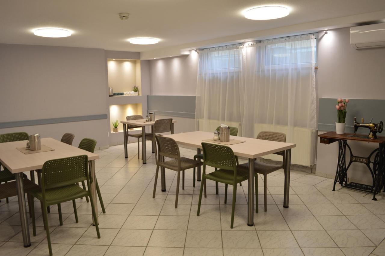 Bed and Breakfast Alfred Panzio Budapest Exterior foto