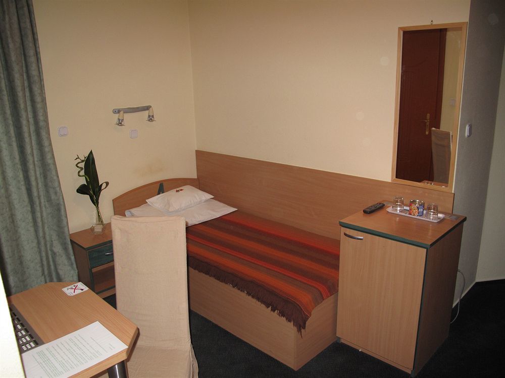 Bed and Breakfast Alfred Panzio Budapest Exterior foto
