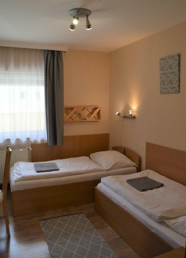 Bed and Breakfast Alfred Panzio Budapest Exterior foto